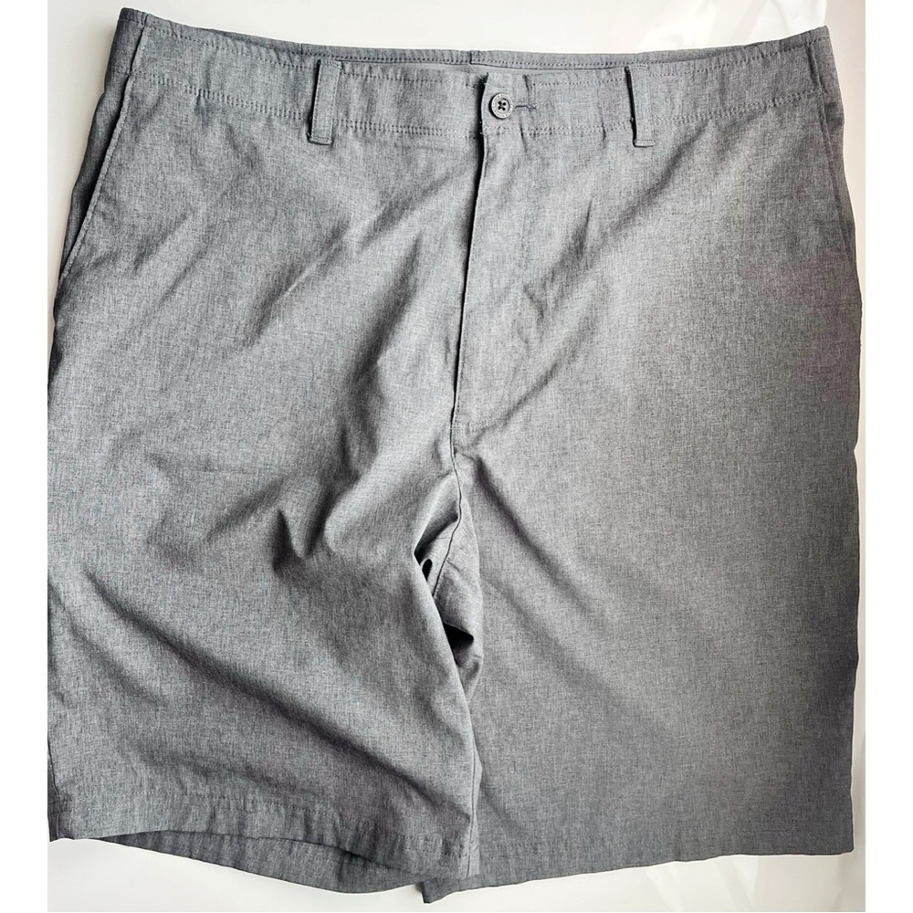Nicklaus • Men's Gray Shorts Casual
